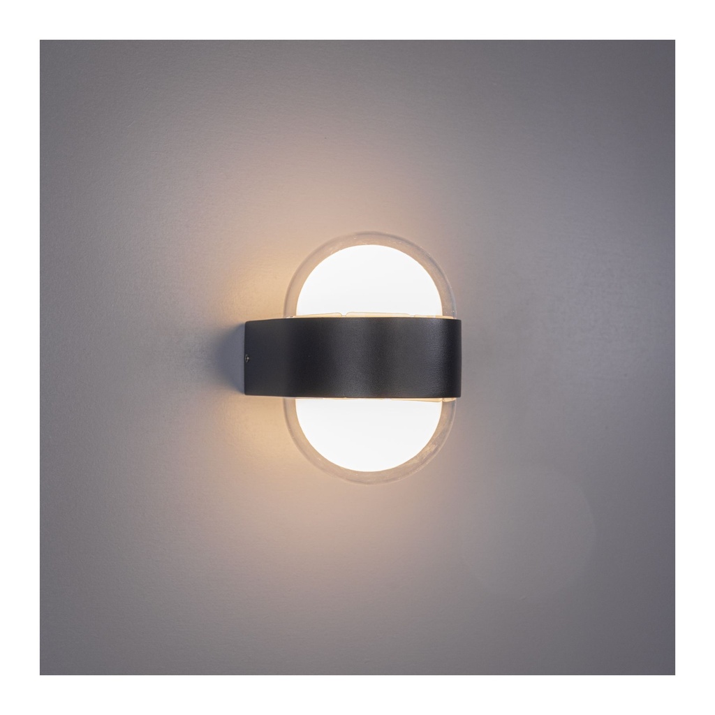 Beauty-Inspired Outdoor Wall Lamp - 2x5W LED - 3000K Warm White