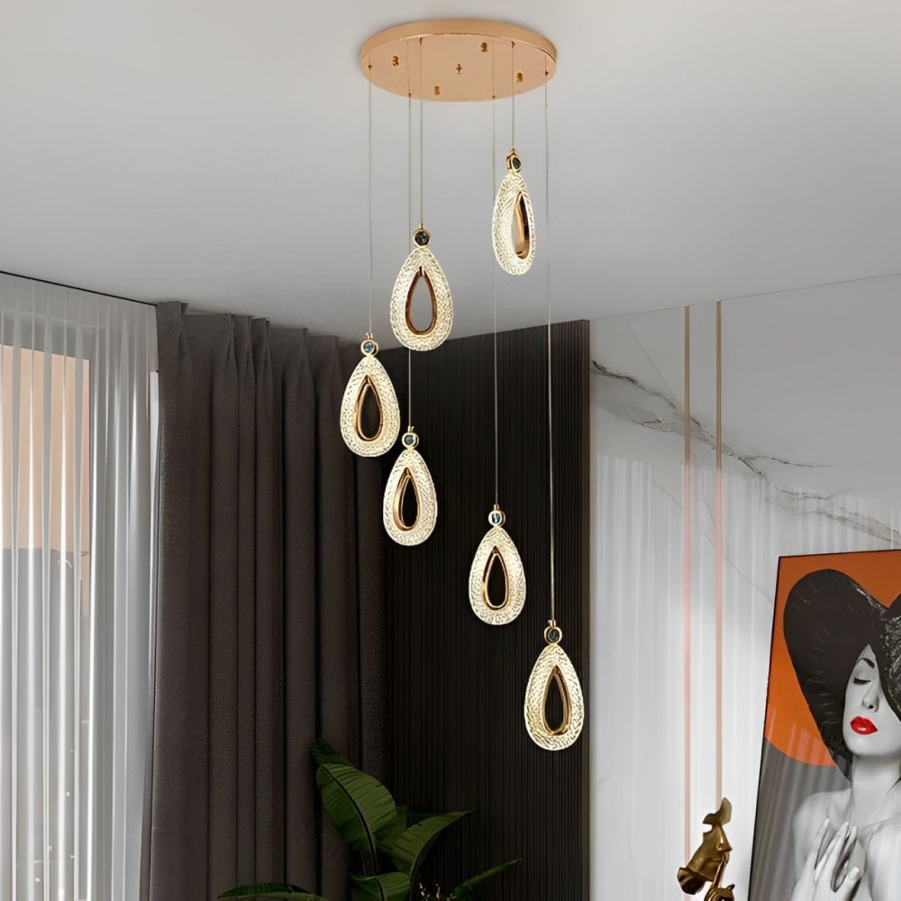 نجفة LED الفاخرة على شكل قطرات المطر – إضاءة معلقة حديثة بكريستال دمعة للمداخل والسلالم والأسقف العالية