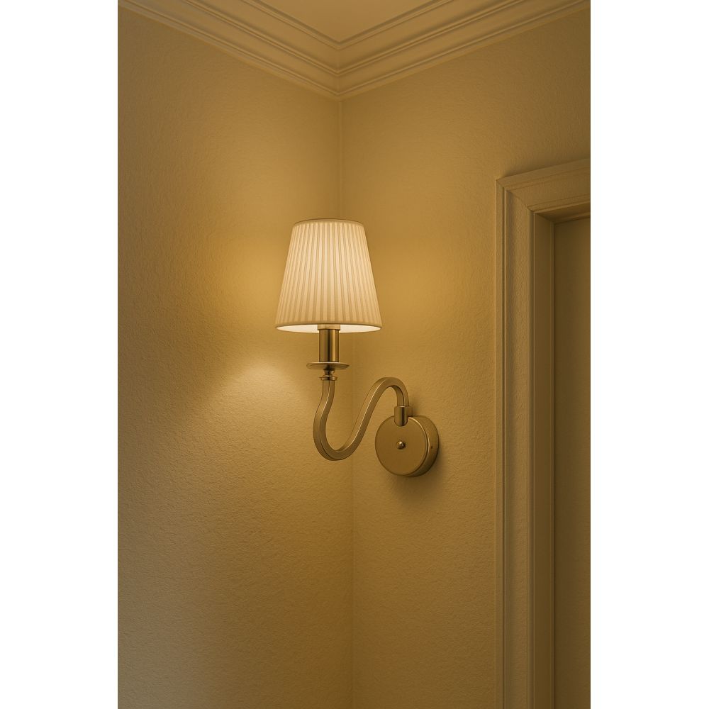 Slim LED Wall Light 8W 3000K Chrome Finish